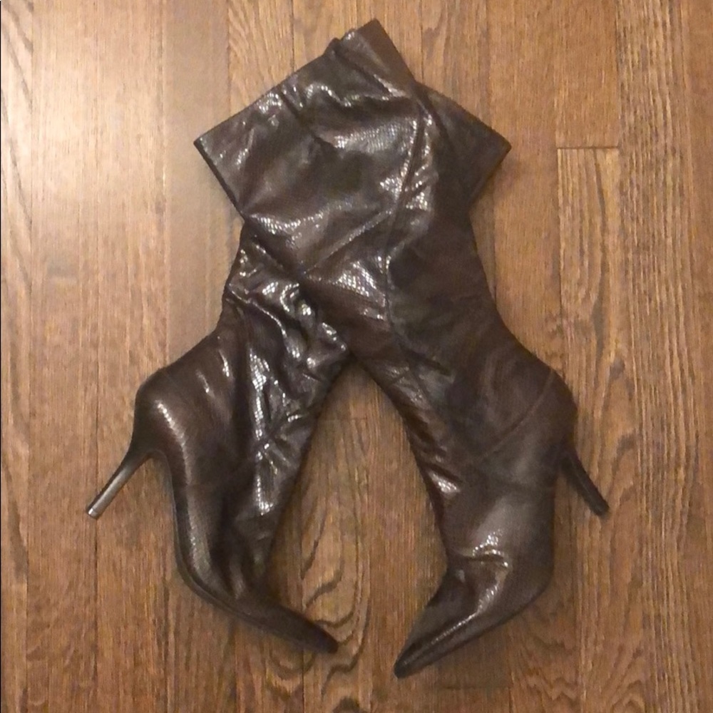 Brown 9.5 Nine West Knee High Faux Snakeskin Boots